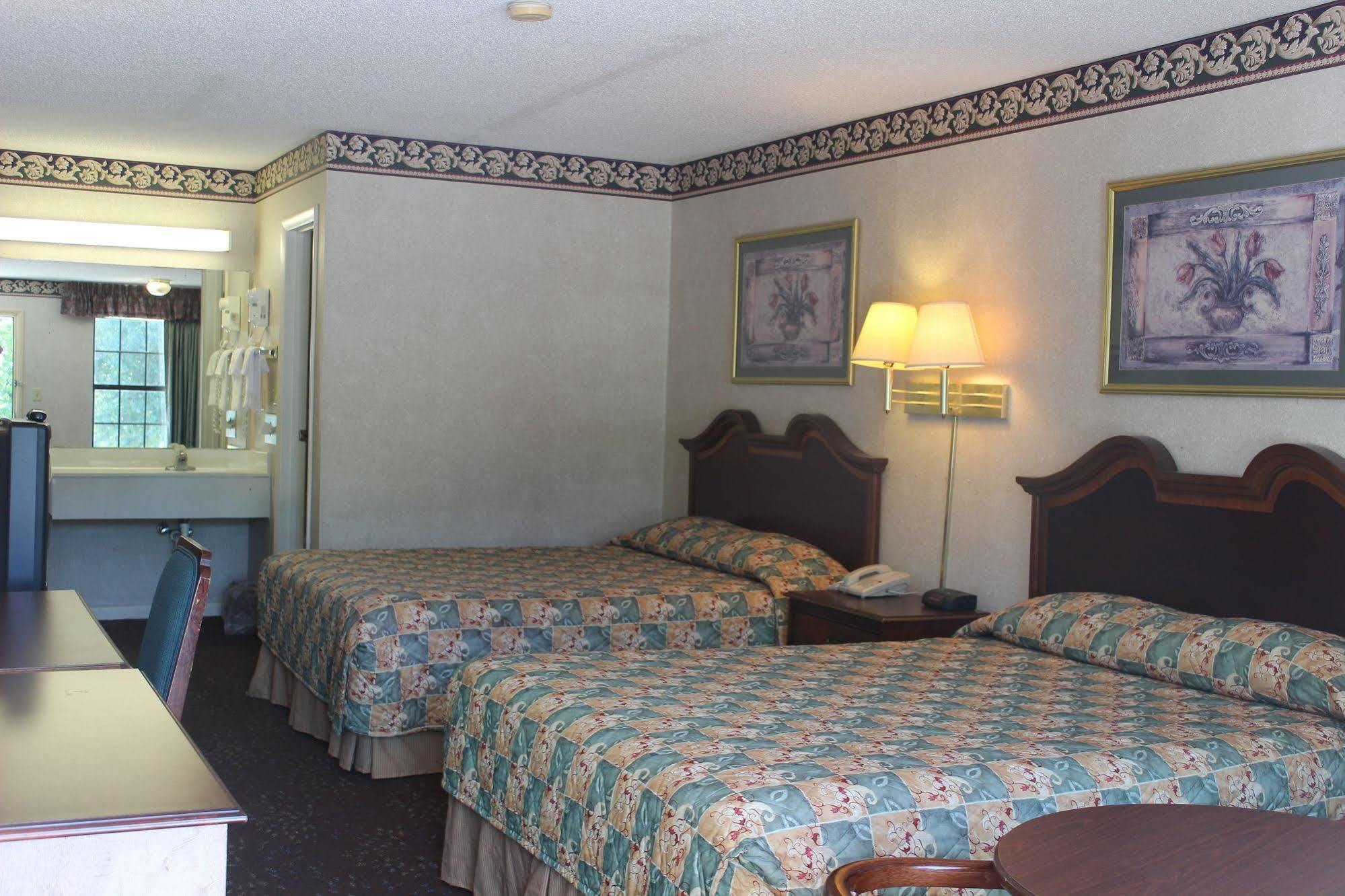 Deer Acres Inn Monroe Exterior foto